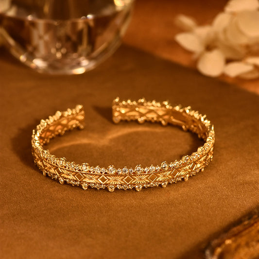 Italian fashion retro diamond studded bracelet, Buchira silk like hand accessory