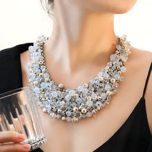 Turquoise Fashion Necklace Women Exaggerated Crystal Necklace Women's Clavicle Chain Beaded Jewelry