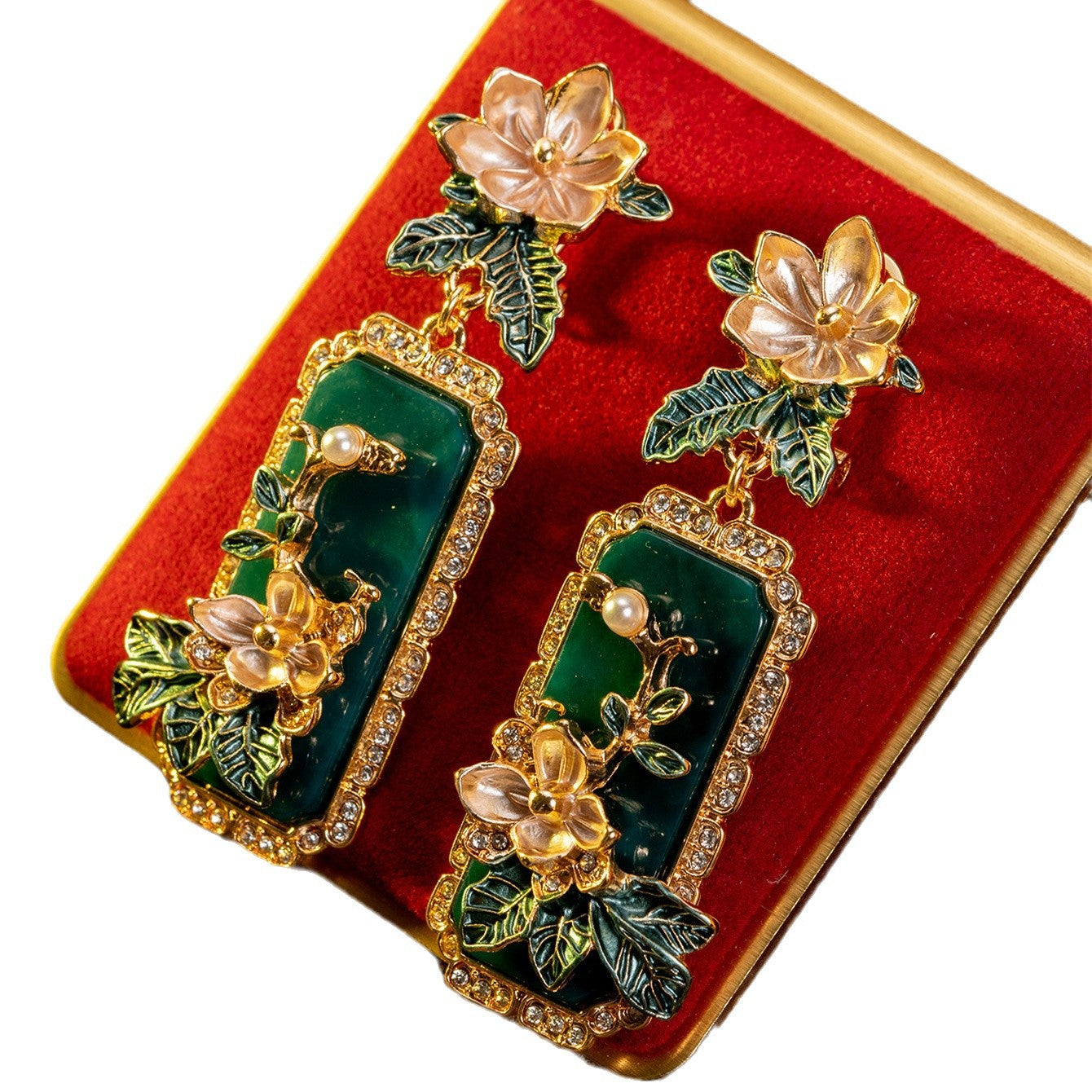 Middle aged earrings, high-end goods, palace style, retro temperament, long earrings, Chinese heavy industry relief, exaggerated personality earrings