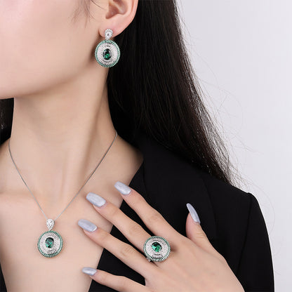 Jewelry copper gold-plated European and American simulated colored gemstone emerald sparkling diamond pendant for women