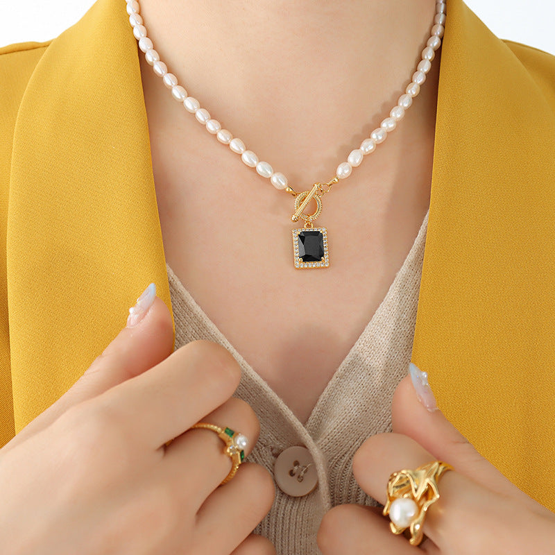 French freshwater pearl collarbone chain zircon starry square pendant necklace versatile titanium steel jewelry