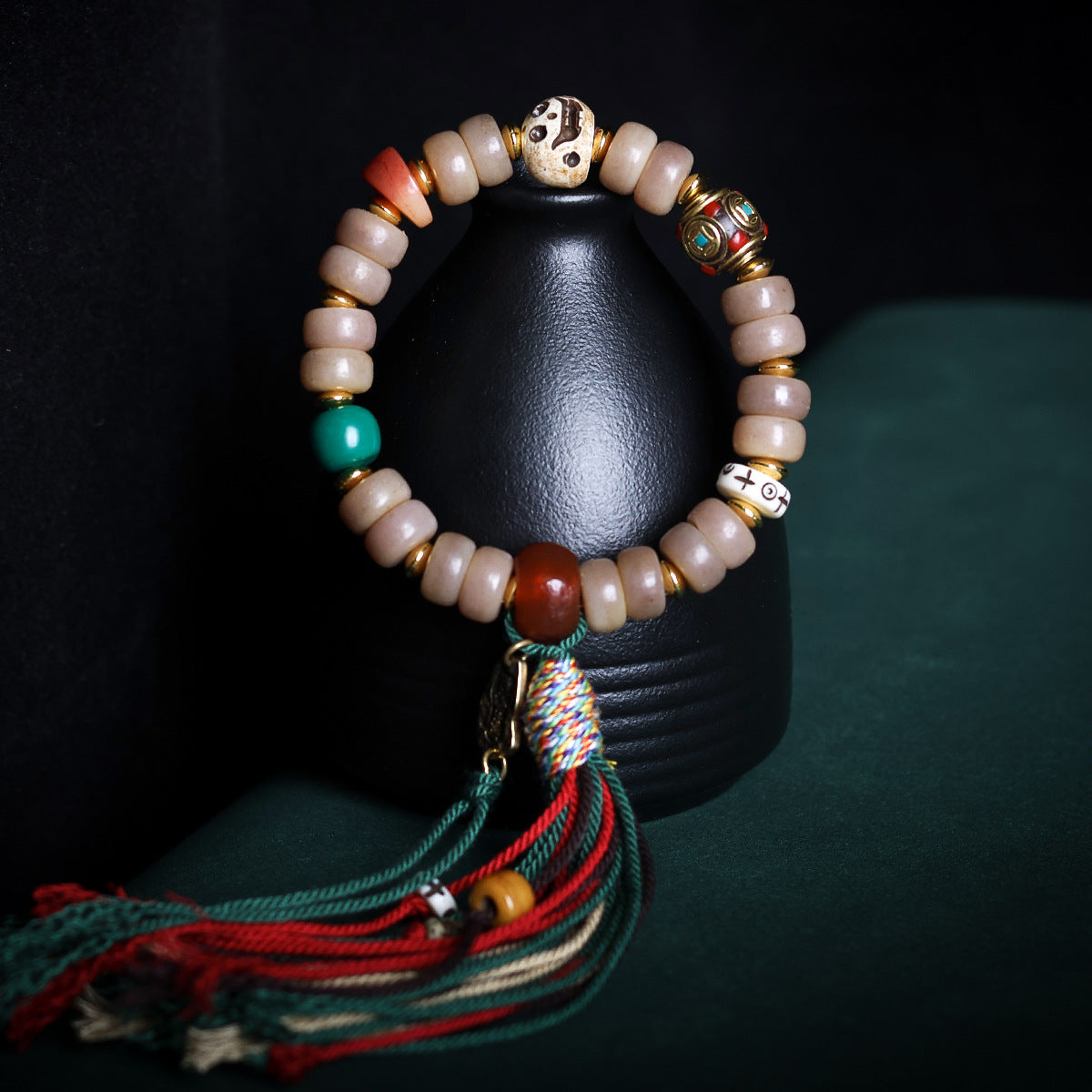 Bracelet Tibetan yak bone bracelet, old beeswax hand-woven tassel beads bracelet