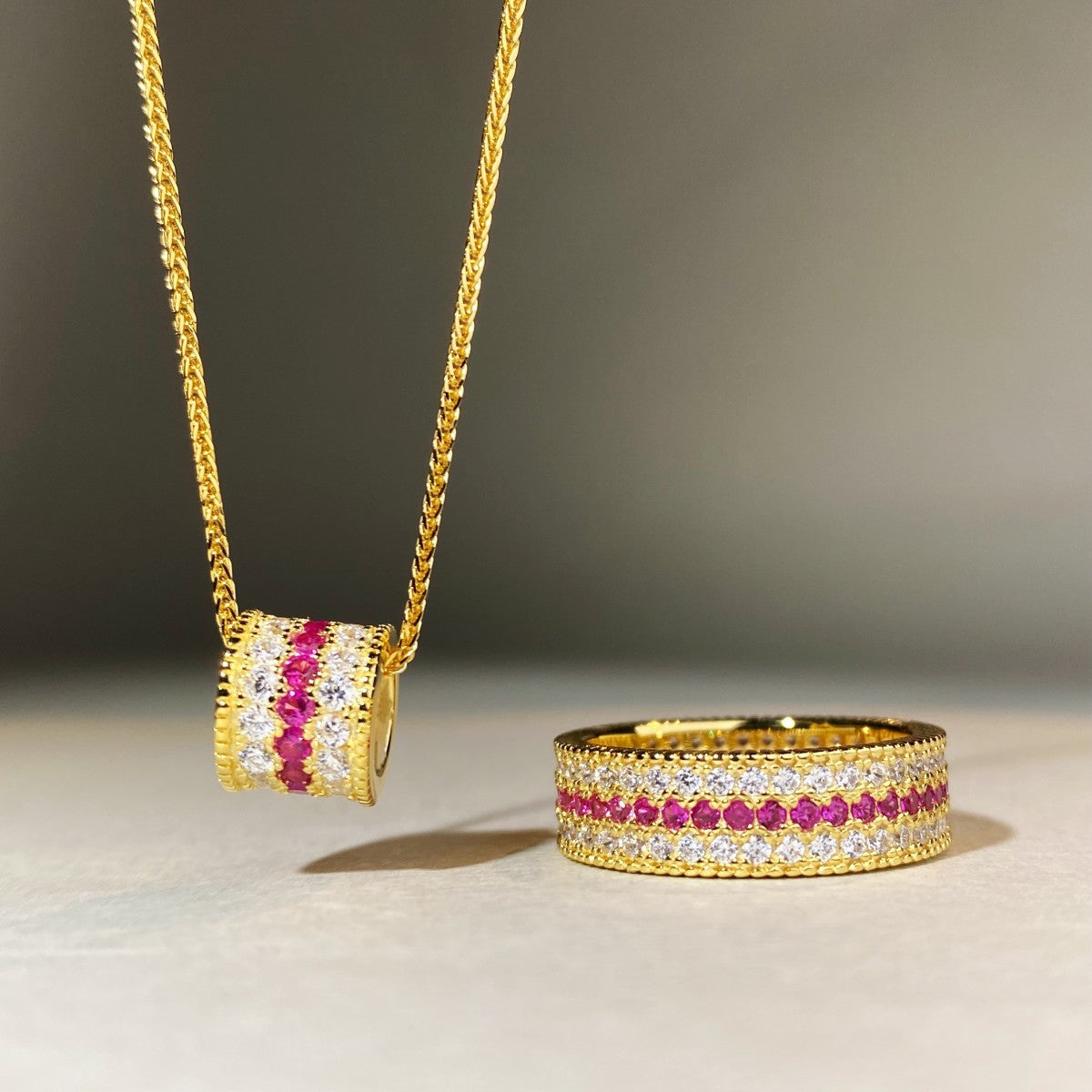 Sparkling Rose Crimson Luxury Style Set with High Grade, Retro Classic Style, Ring Set, Necklace Pendant