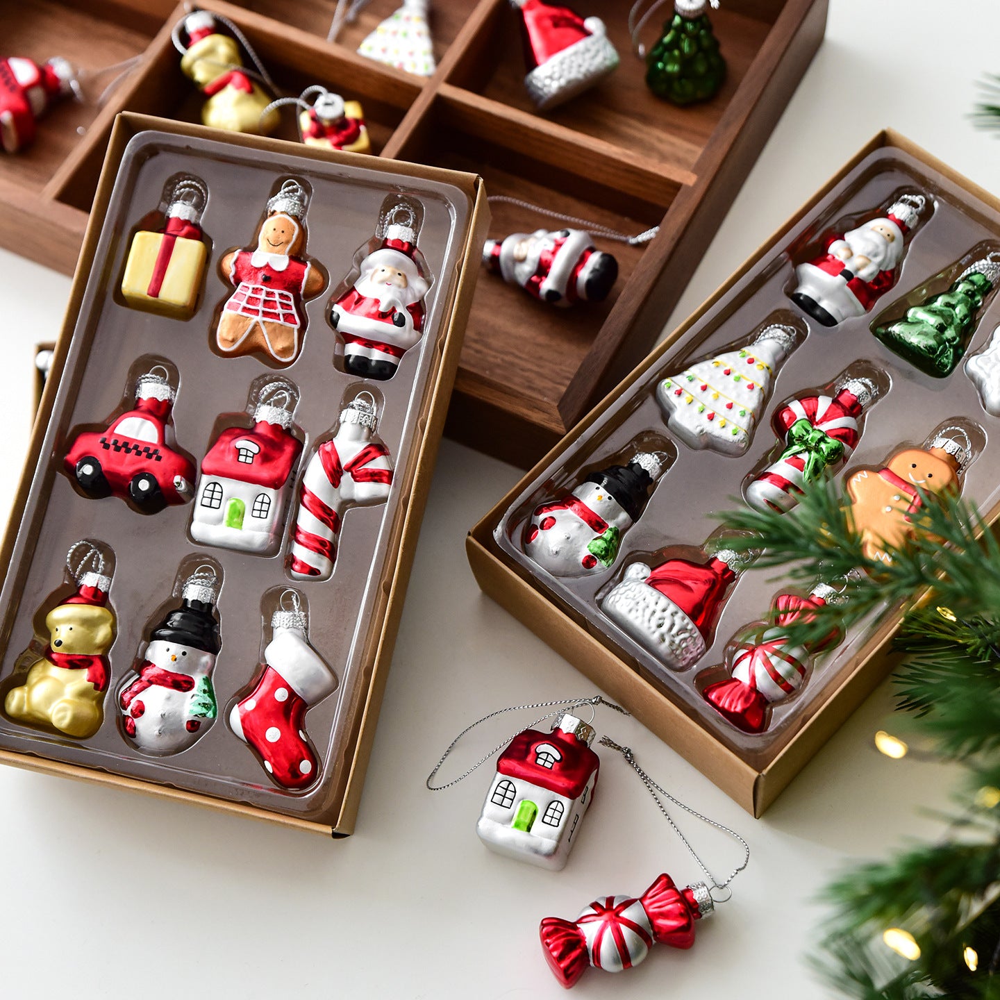 New Christmas Decoration Santa Claus Snowman Decoration Christmas Tree Pendant Creative Glass Painted Small Pendant
