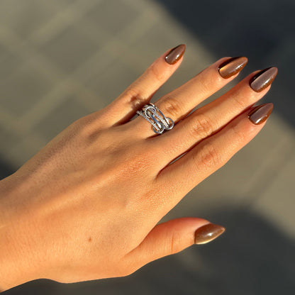 Fashion jewelry S925 pure silver four ring interlocking diamond ring with personalized design sense ring