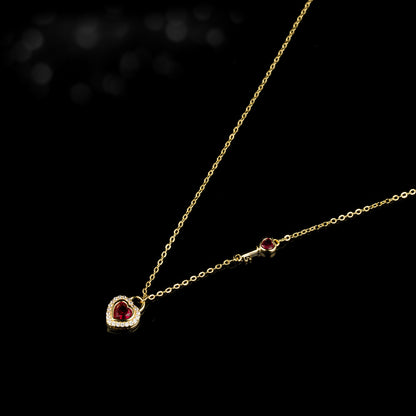Fashionable and exquisite heart-shaped necklace, heart-shaped lock pendant, collarbone chain, popular zircon necklace