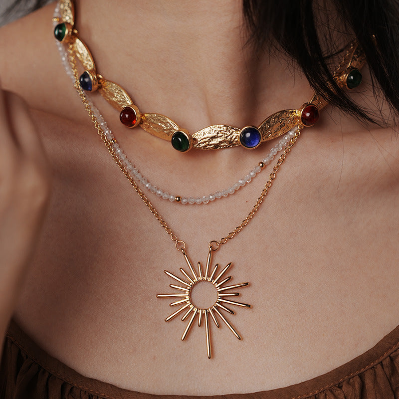 necklace  Vintage style exaggerated metal geometric pendant necklace