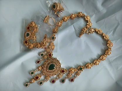Popular European and American flower necklaces, earring sets, new colorful crystal gemstone evening dress accessories