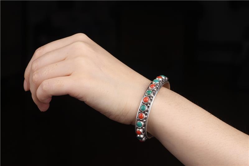 bracelet  Sterling silver inlaid with natural turquoise Nepalese Tibetan jewelry ethnic style