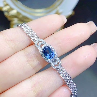 Hot selling natural topaz bracelet S925 silver inlaid main stone 6 * 8 in Europe and America
