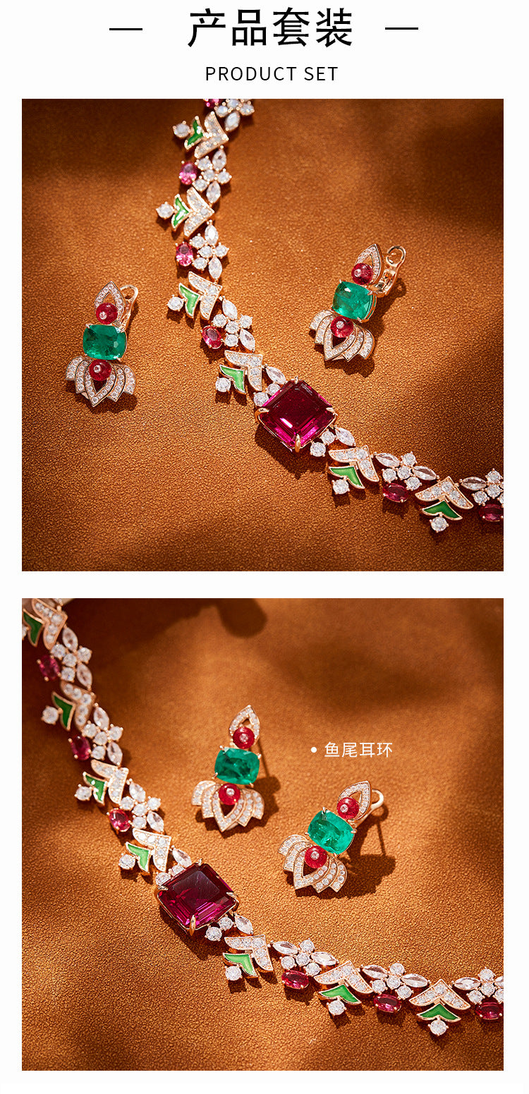 New Forest Garden Chocker Collar with Gold Plated, Fashionable Texture, and a Elegant Evening Dress Chain